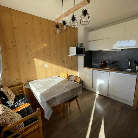 Studio Cabine Cosy A 5Min A Pieds Des Pistes Et Du Centre Ville Les Gets Exterior foto